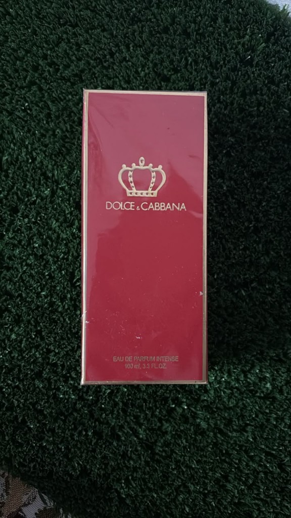 Queen Dolce & Cabbana