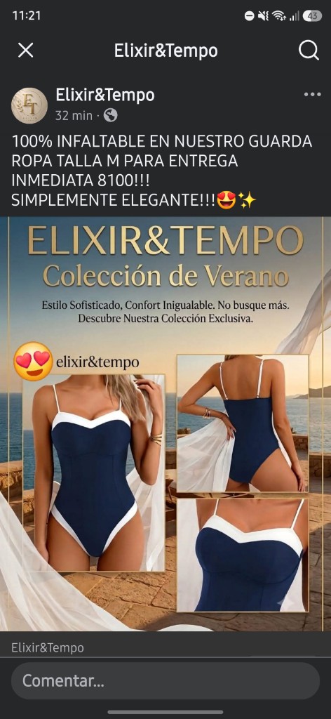 Traje de baño azul marino