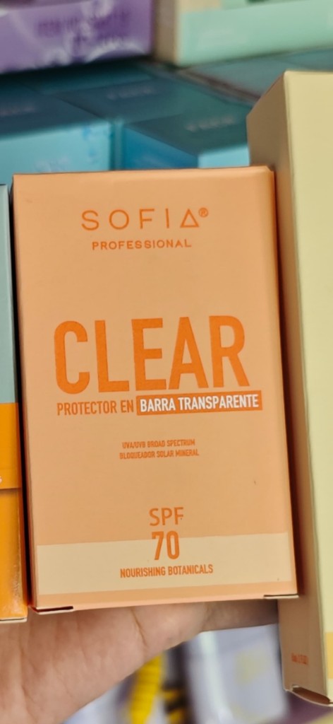 Protector solar en barra transparente