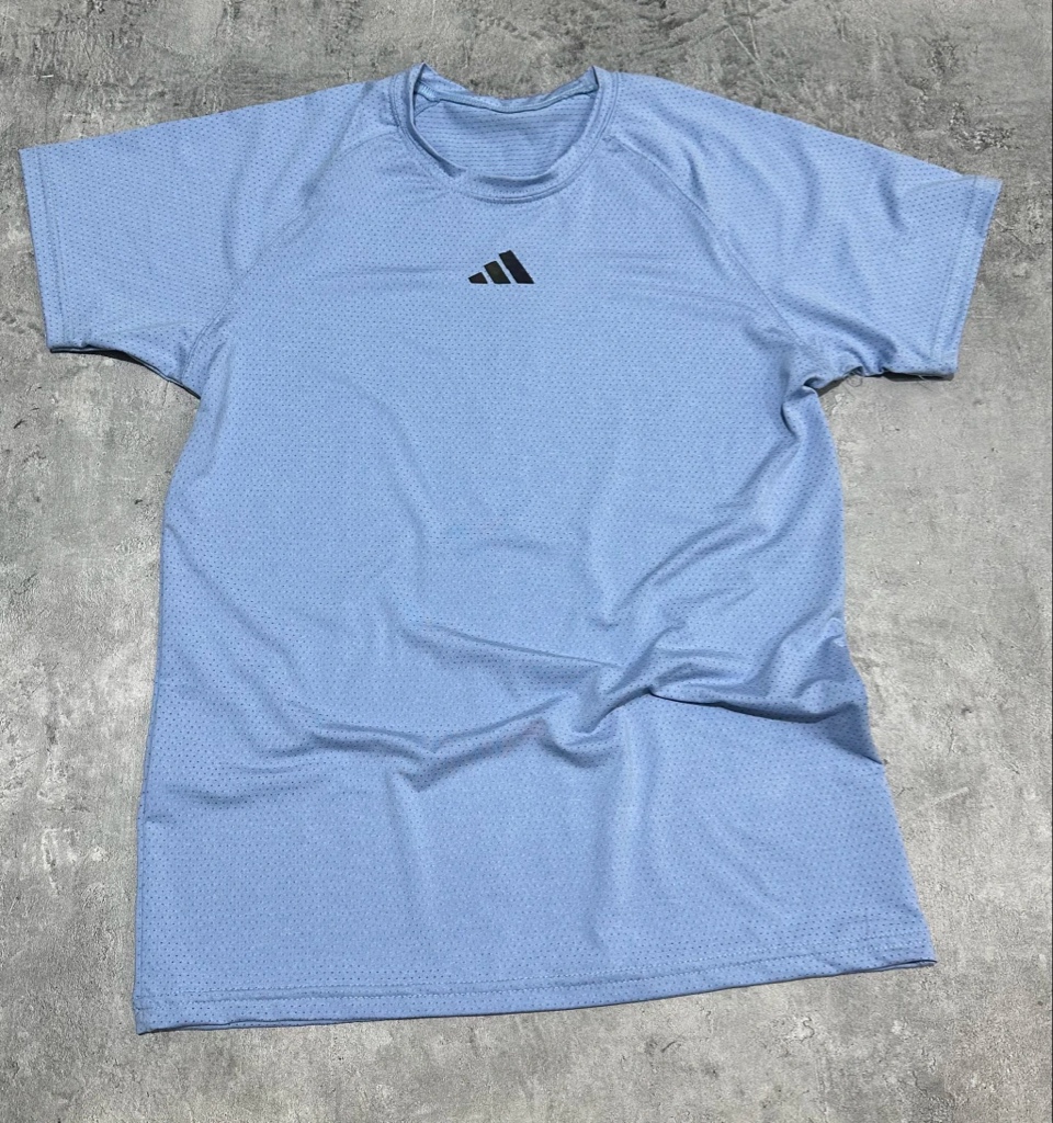 Remera Adidas | Tela Antitranspirante | Niño/Adulto
