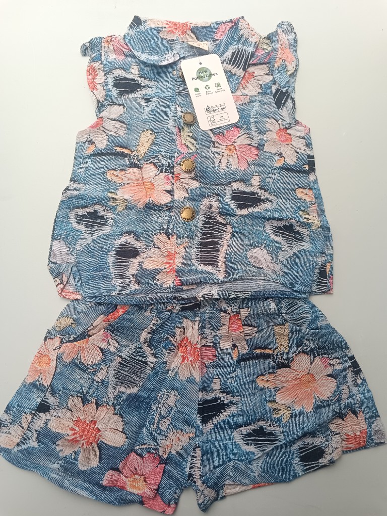 Conjunto floral azul infantil
