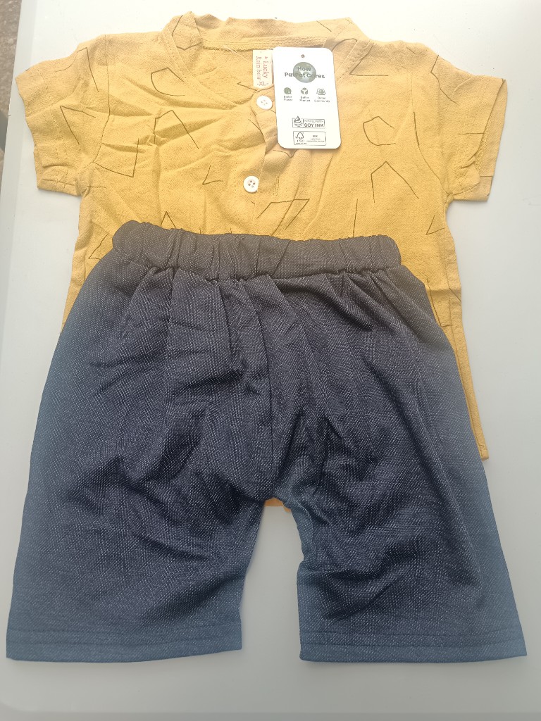Set infantil amarillo y azul