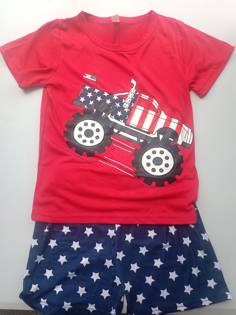 Conjunto infantil rojo tractor