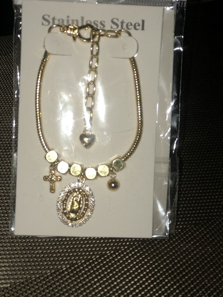 Pulsera dorada  d la virgen