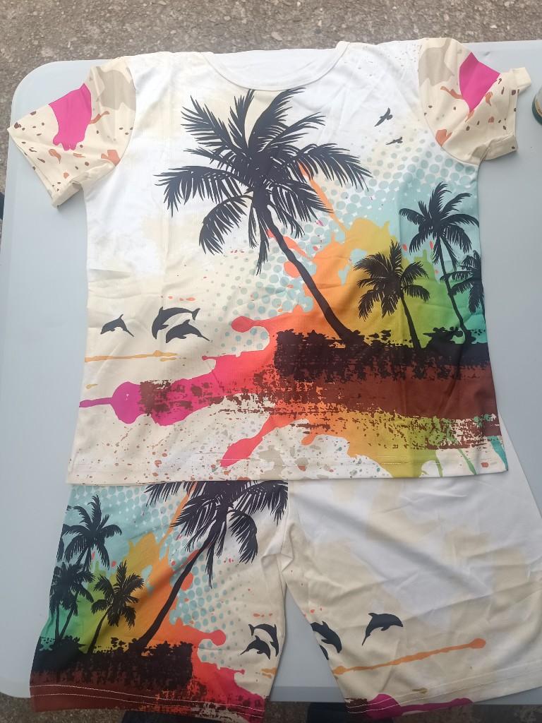 Conjunto playero tropical