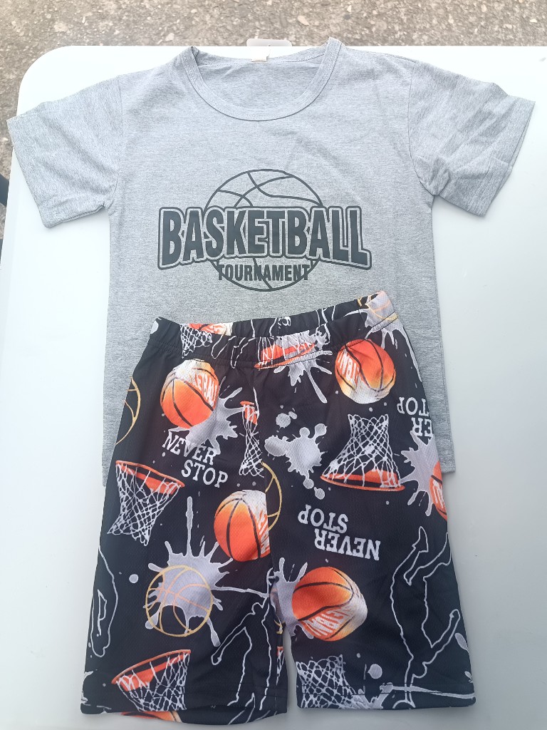Conjunto infantil Basketball gris