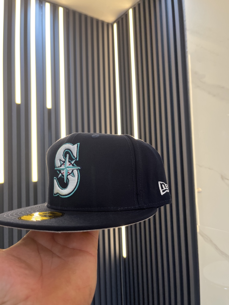 New Era Mariners 7 1/4  y 7 1/2