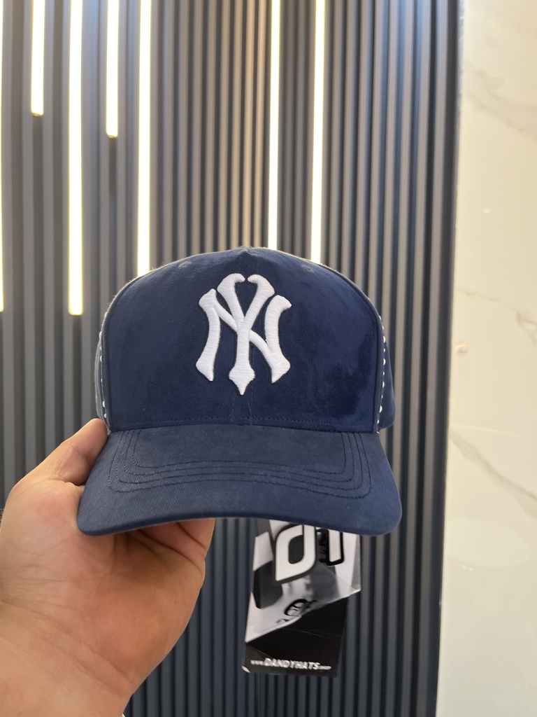 Dandy Hats 🧢