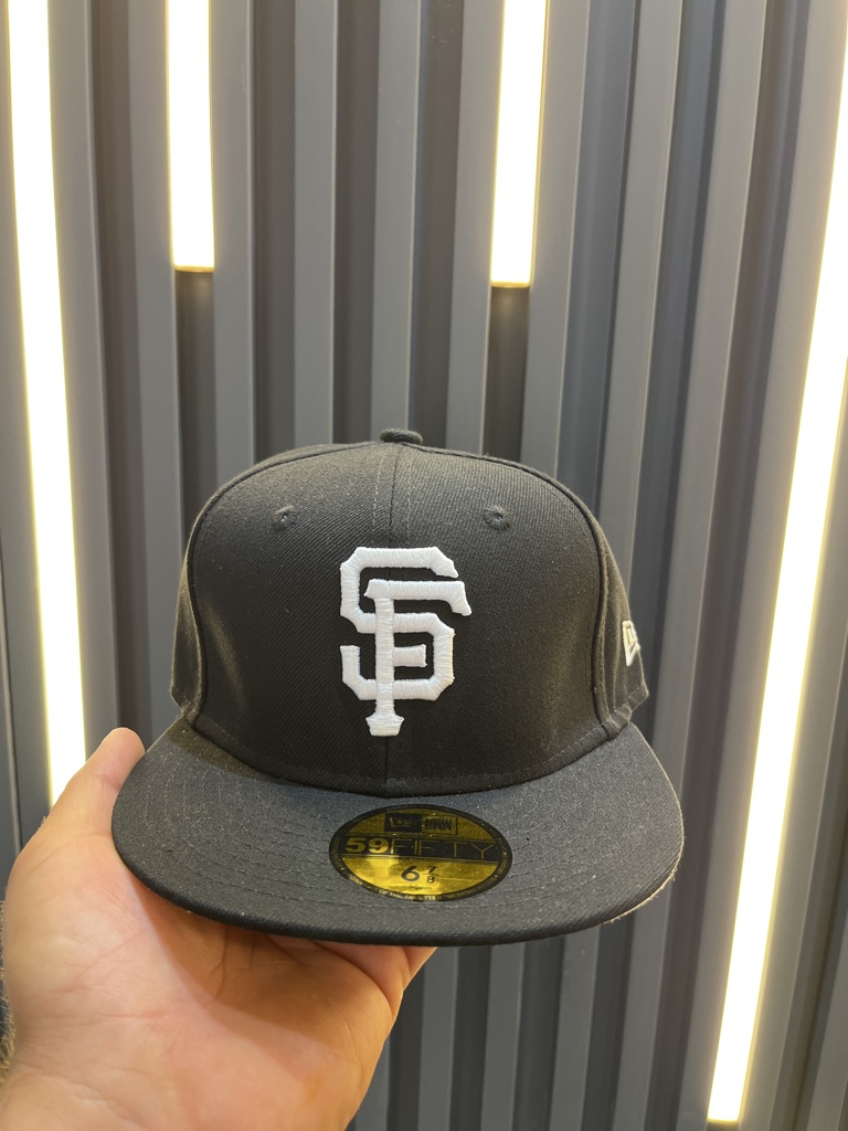 San Francisco niño (a) 6 7/8