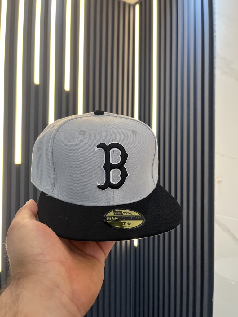 Boston Red Sox 7 1/4