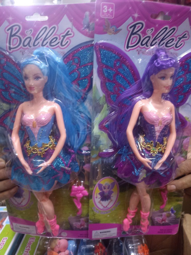 barbie mariposa octubre