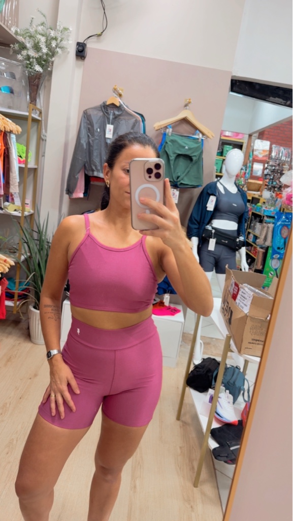 Conjunto fitness rosa