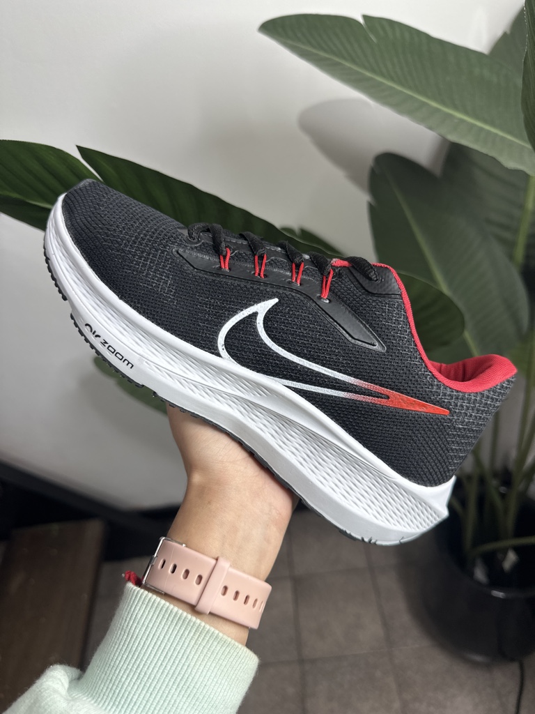 NIKE PEGASUS 39