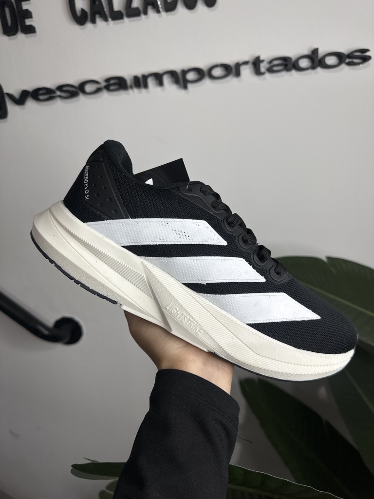 ADIDAS ADIZERO EVO SL NEGRA Y BLANCA
