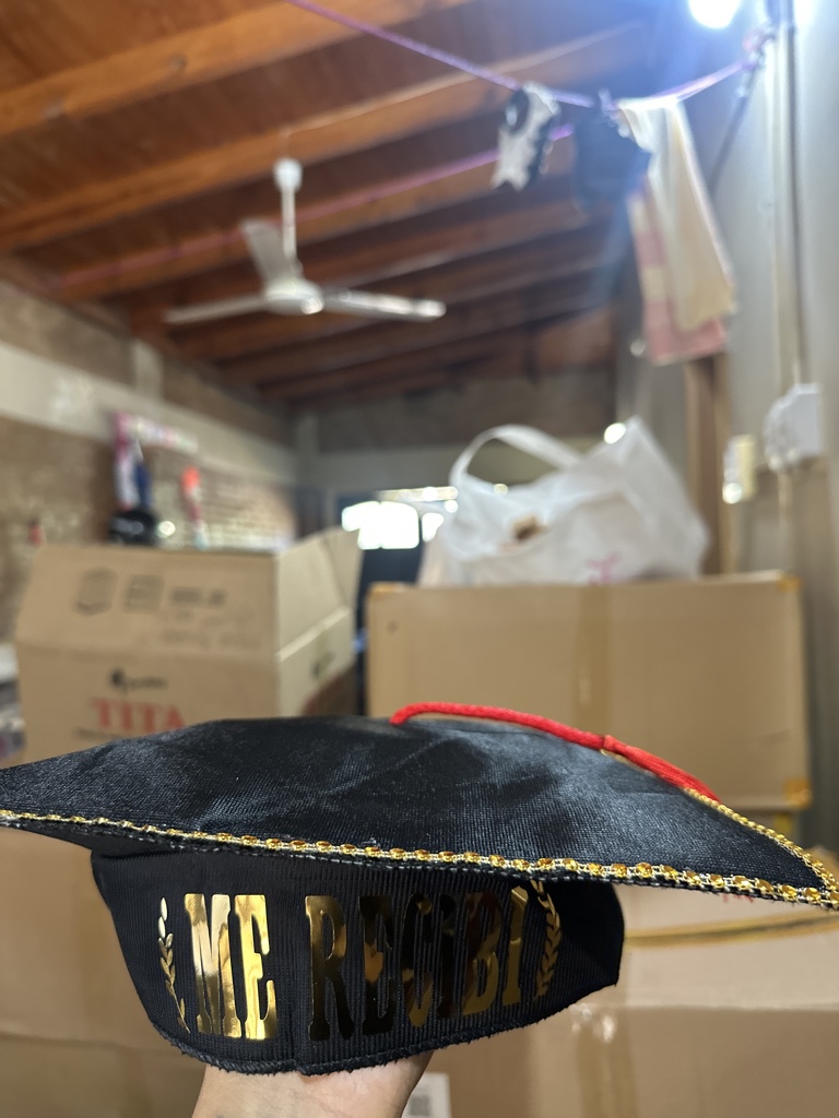 SOMBRERO ME RECIBI METALIZADO ORO CON GUARDA