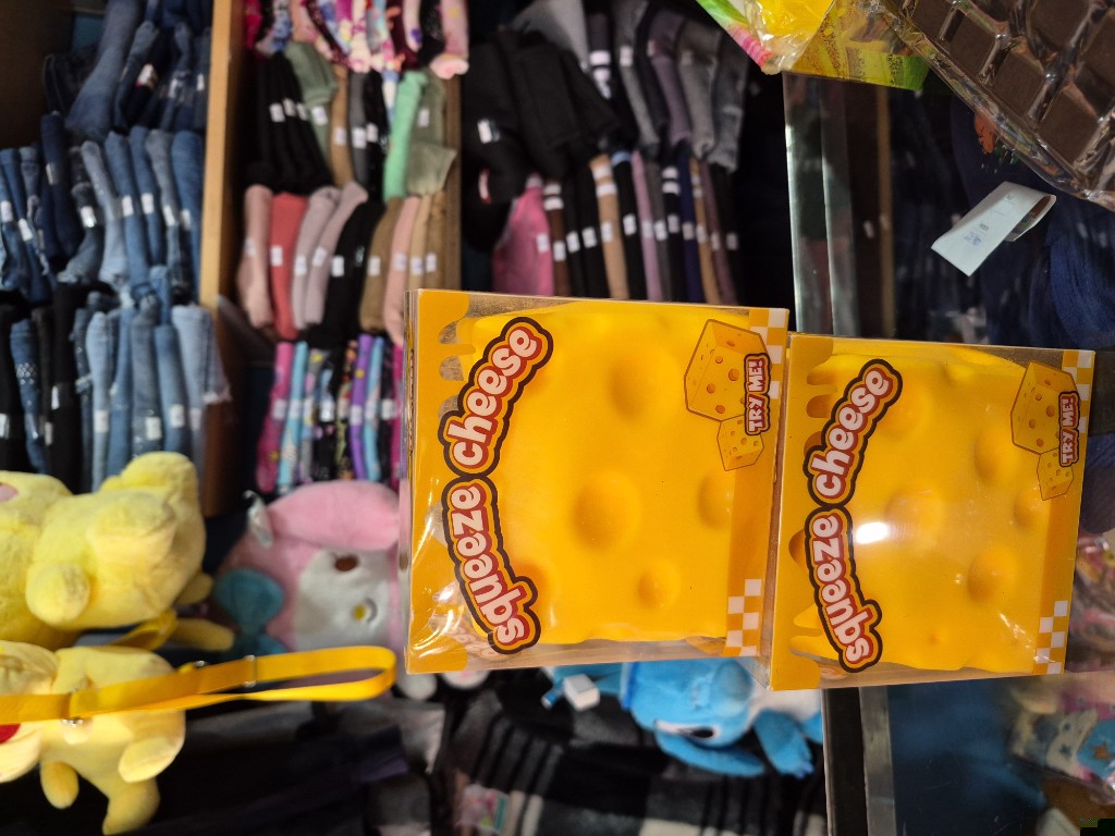 SQUISHY QUESO GRANDE