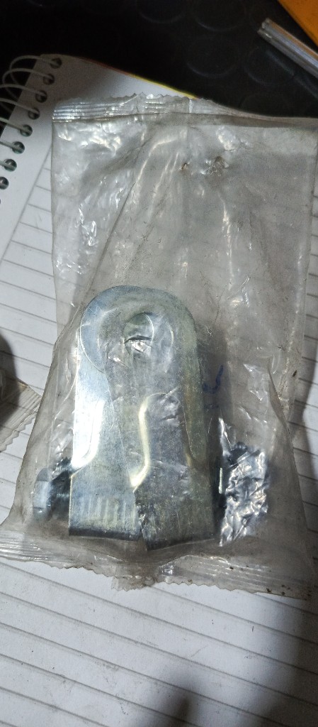 Estira cadena GN125