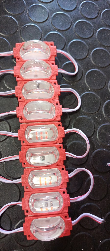 Tira led rojo