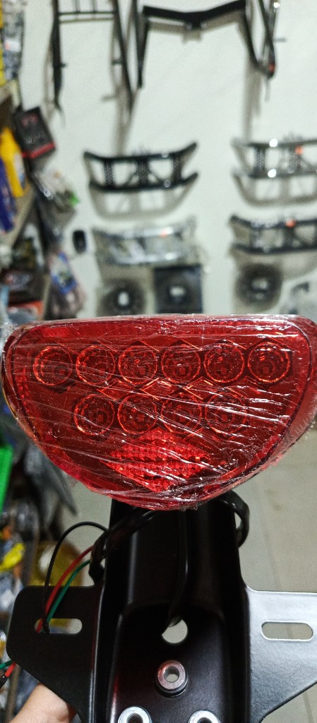 Faro trasero GL150