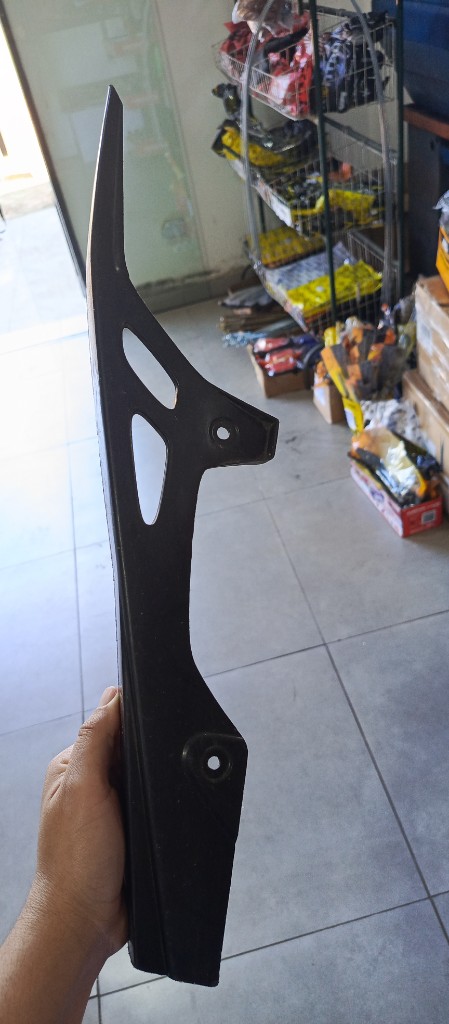 Cubre cadena universal