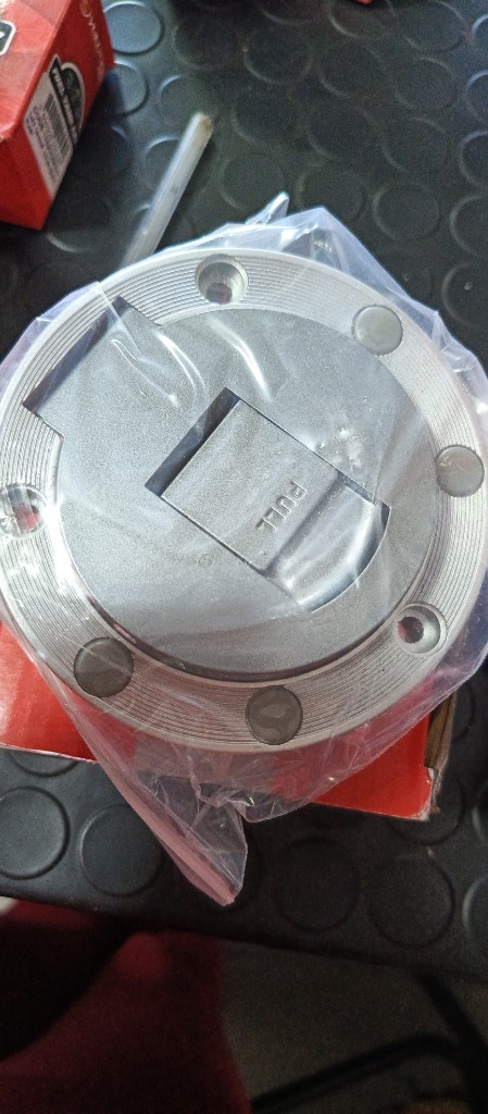 Tapa tanque GTR