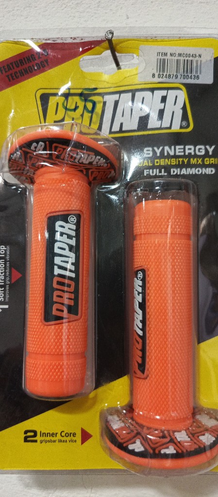 Manopla naranja