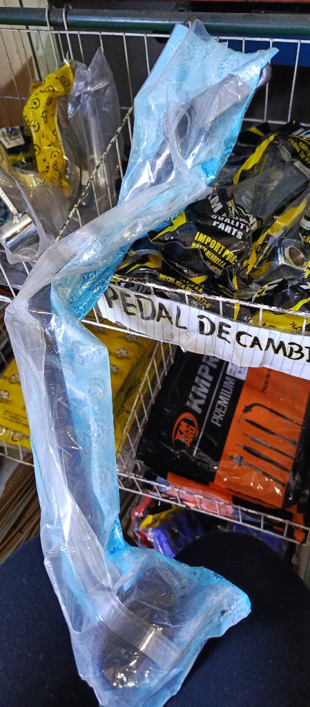 Pedal de freno moto carro
