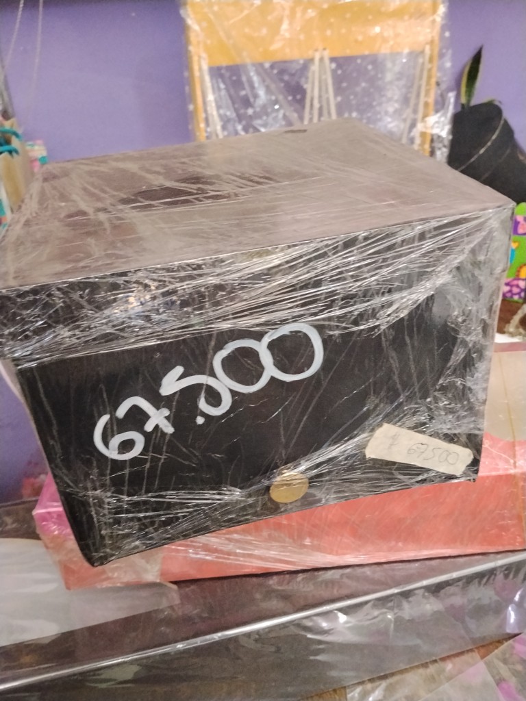 Caja chocolatera lujo
