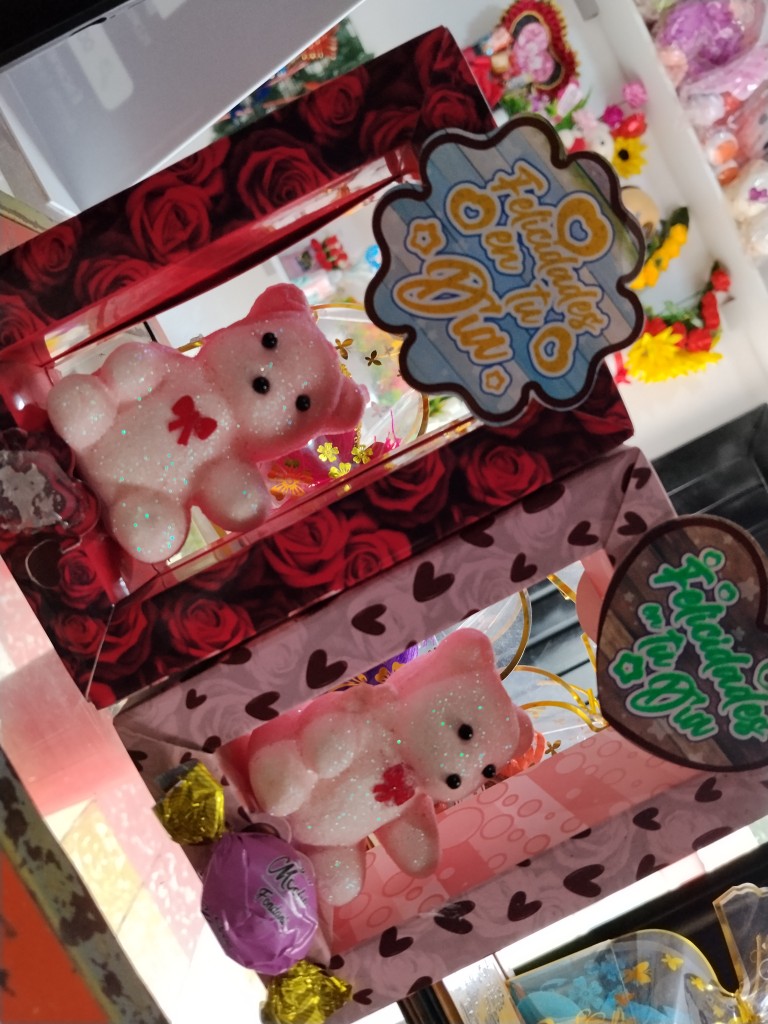 Cajas de osos felíz día