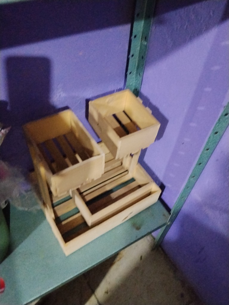 Caja 2 niveles mediana
