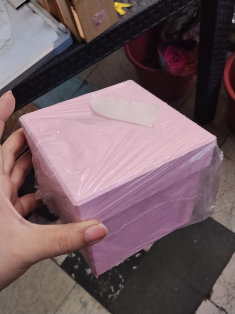 Caja cuadrada peq
