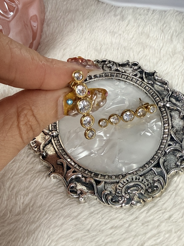 Aretes con zirconia largos