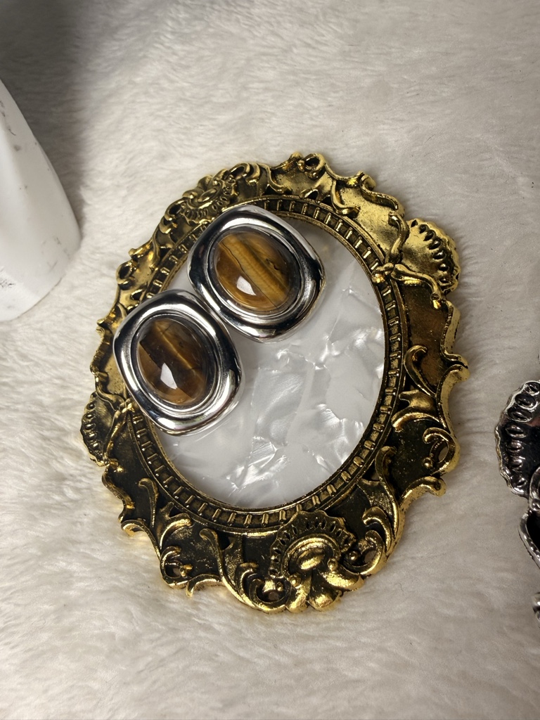 Aretes acero inoxidable color plata perla café