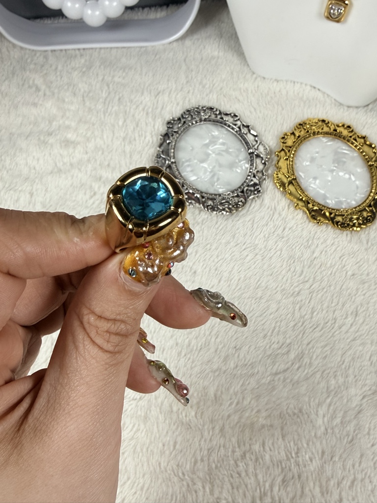 Anillo piedra azul chunky