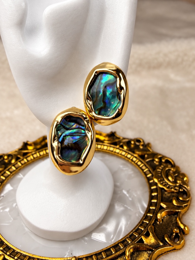 Aretes Fantasía tornasol verde pequeños