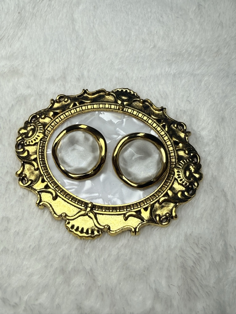 Aretes perla luna blanca