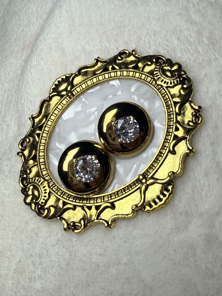 Aretes circulares con zirconia chapa de oro