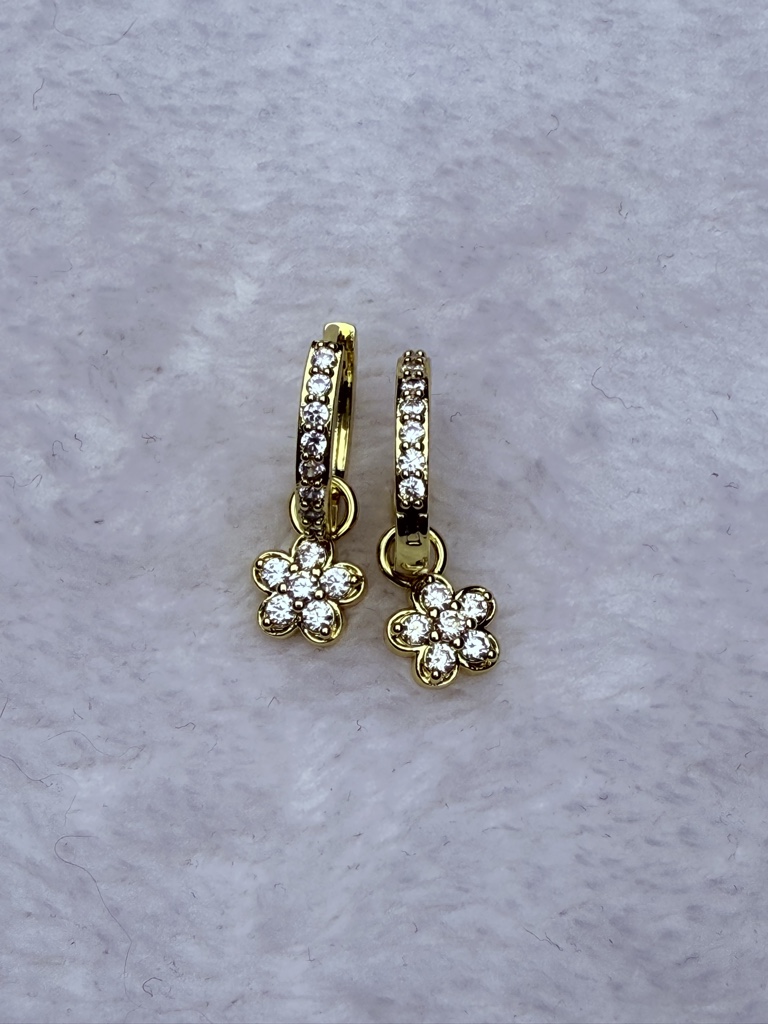 Aretes chapa de oro flor zirconia