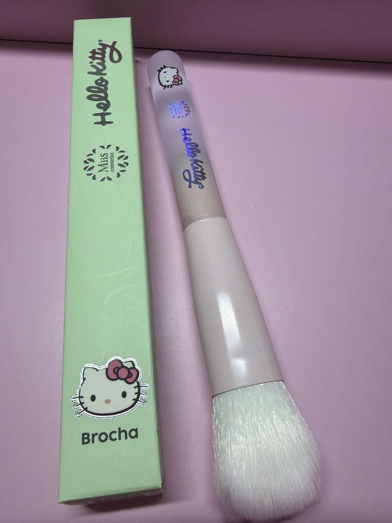 Brocha hello Kitty