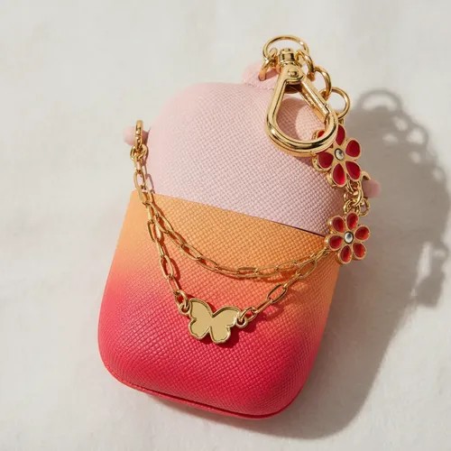 estuche para gel antibacterial PocketBac (Holder) de la marca Bath & Body Works,