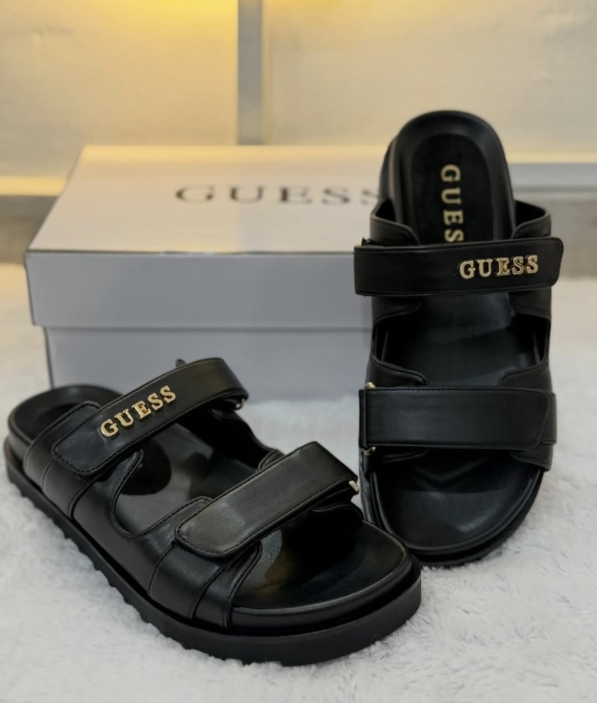 GUESS negras sandalias talla 8
