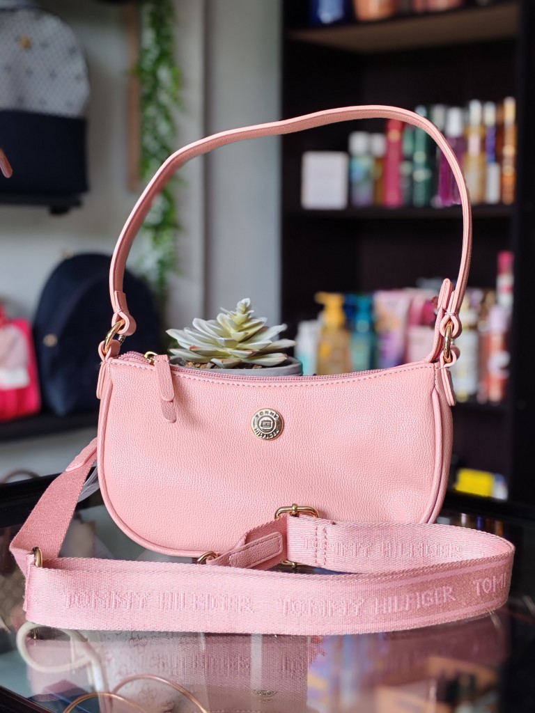 Tommy Hilfiger bolso rosa