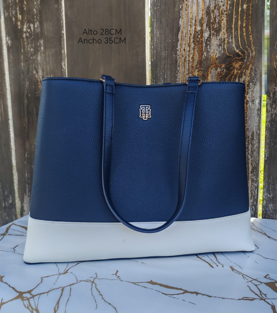 Tommy Hilfiger cartera negra y blanca