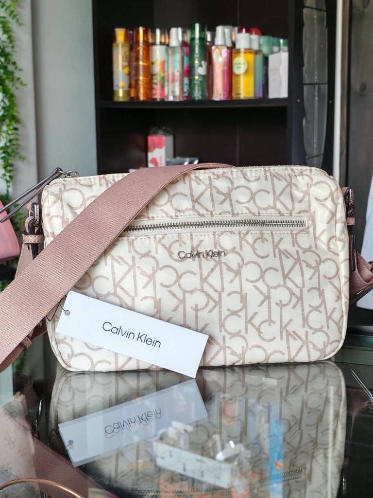 Calvin Klein bolso rosa