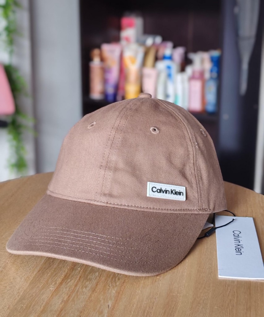 Calvin Klein gorra café