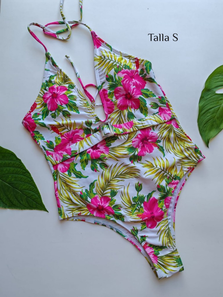 Traje de baño floral rosa talla S