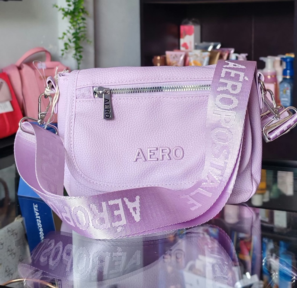 AEROPOSTALE bolso lila