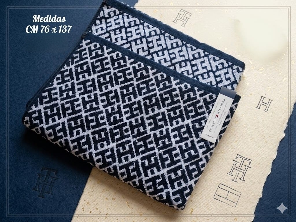Tommy Hilfiger manta azul