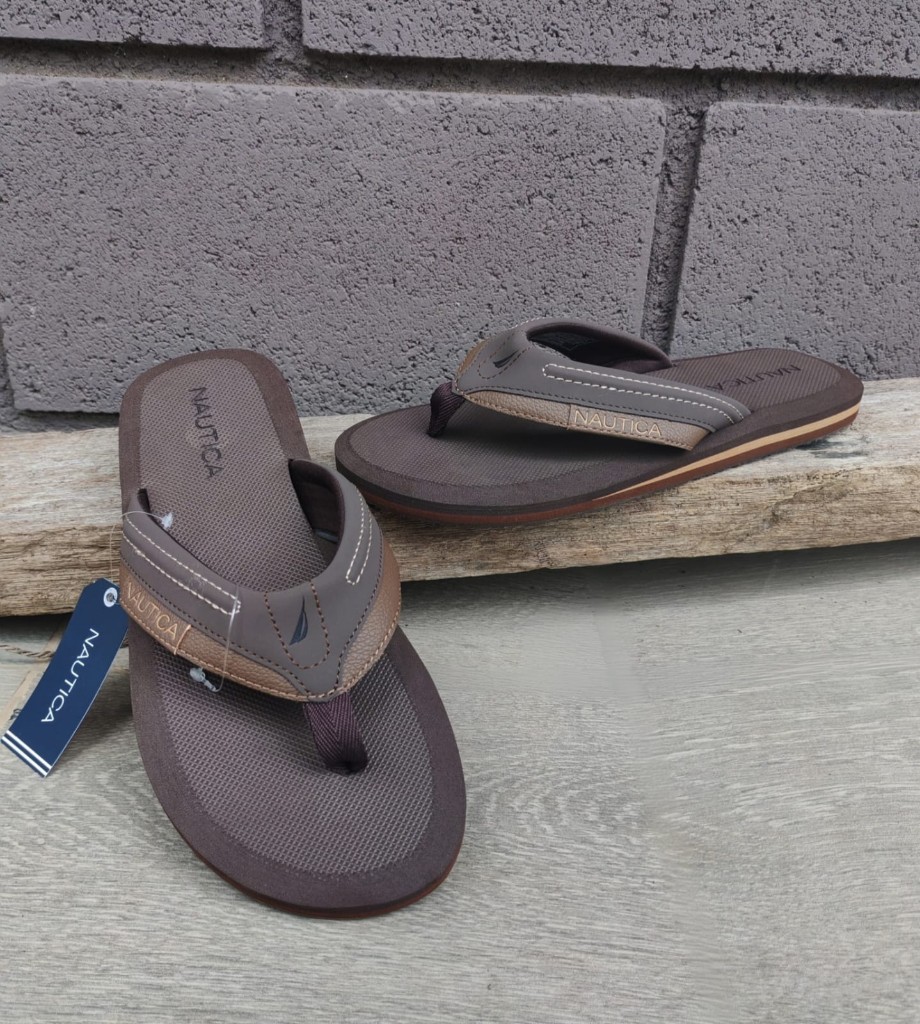 Nautica sandalias café talla 9 y 10