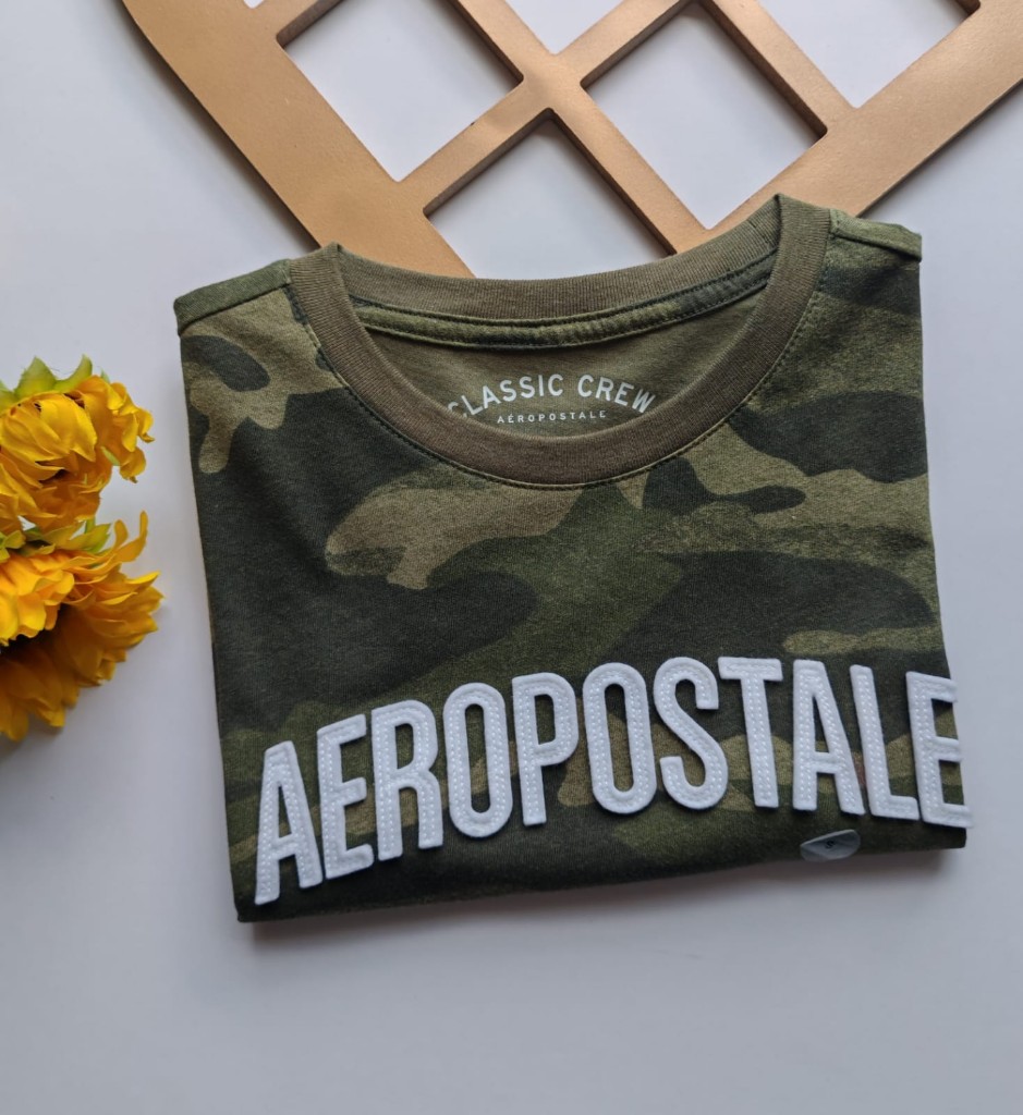 Aeropostale camuflada